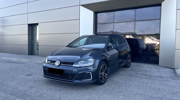 Volkswagen Golf GTE Automat